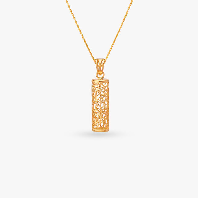 Delicate Gold Pendant 