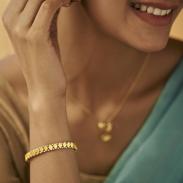 Stately Beaded Bangle 2