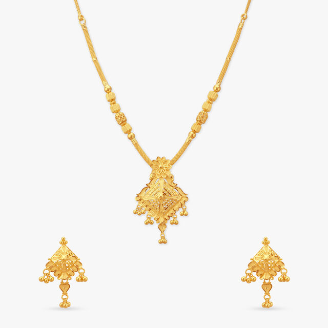 Heritage Charm Gold Necklace Set 