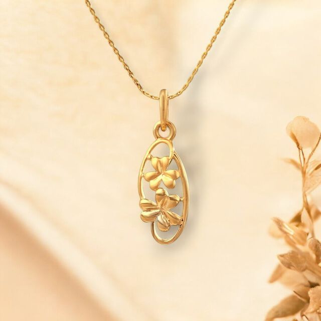 Bloom Frame Gold Pendant 