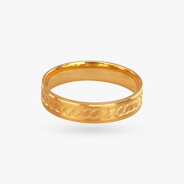 Infinite Radiance Gold Finger Ring