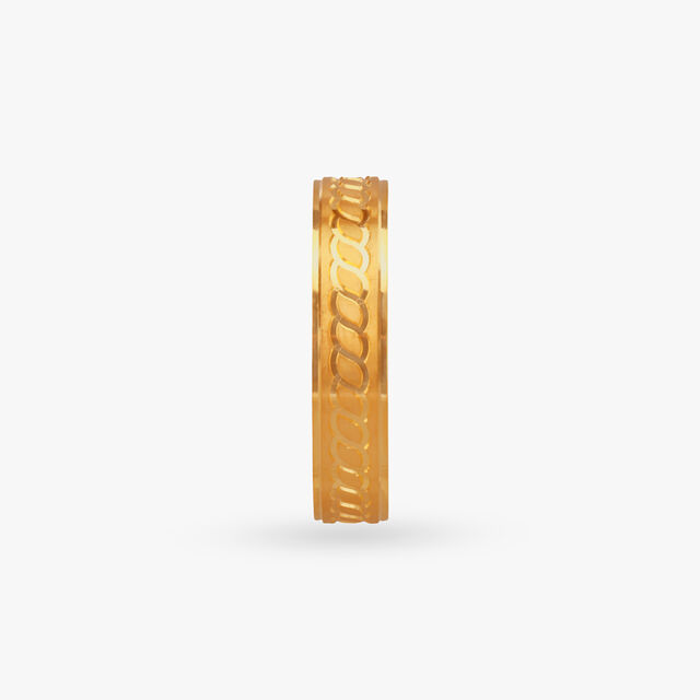 Infinite Radiance Gold Finger Ring