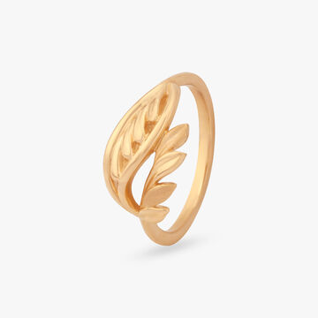 Graceful Leaf Gold Ring