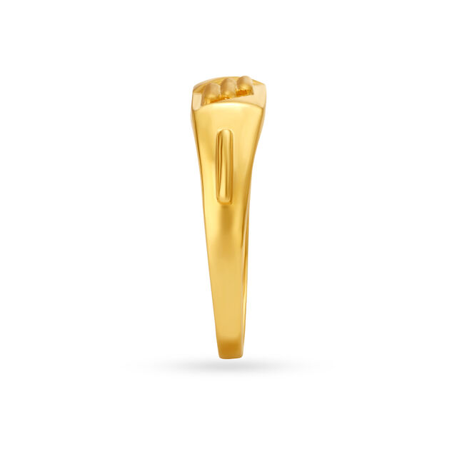 Multiple Line Motif Gold Finger Ring For Men