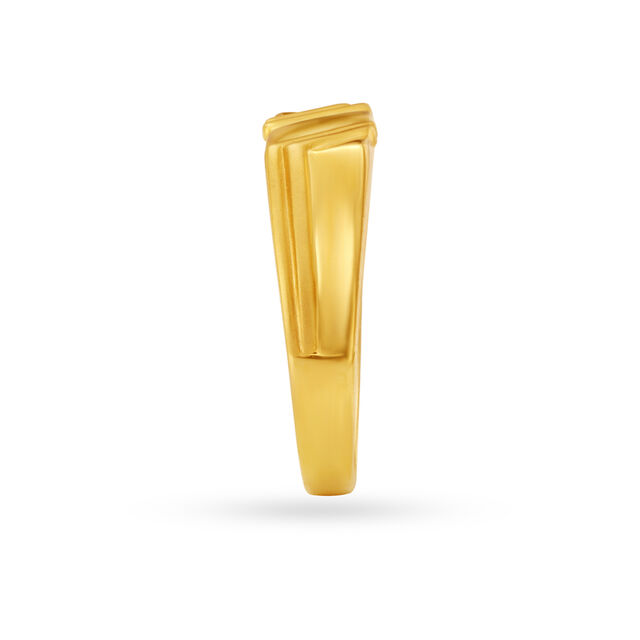 Cross Pattern Engraved Gold Finger Ring For Men