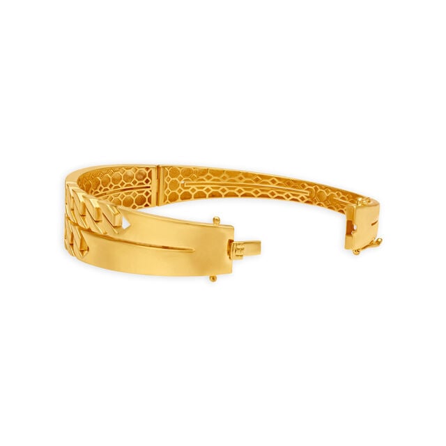 Fascinating Gold Kada