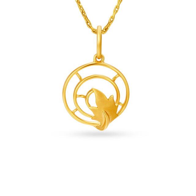 Lovely Maple Leaf Gold Pendant For Kids 