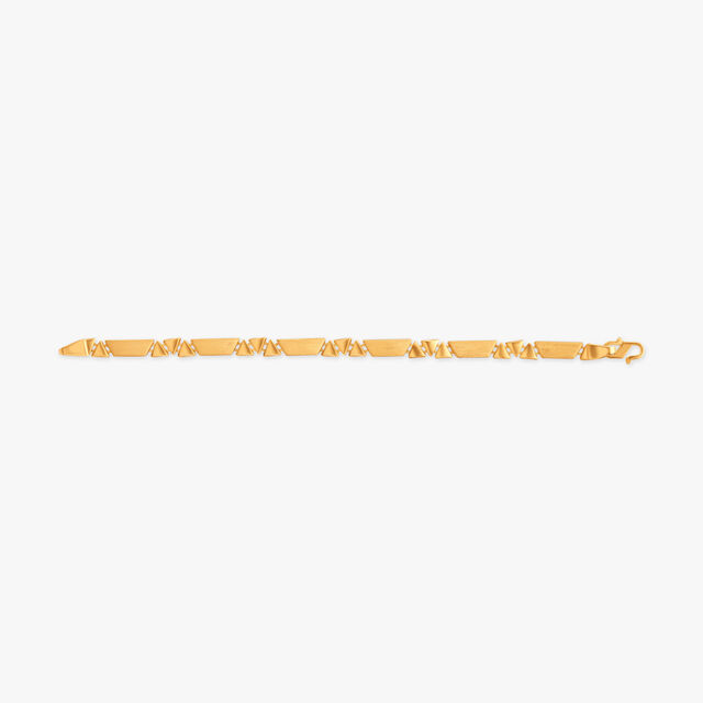 Sleek Gold Bracelet
