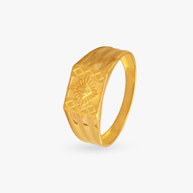 Heritage Shield Gold Finger Ring for Men