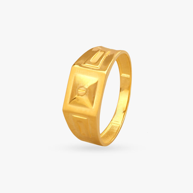 Modern Shield Gold Finger Ring for Men