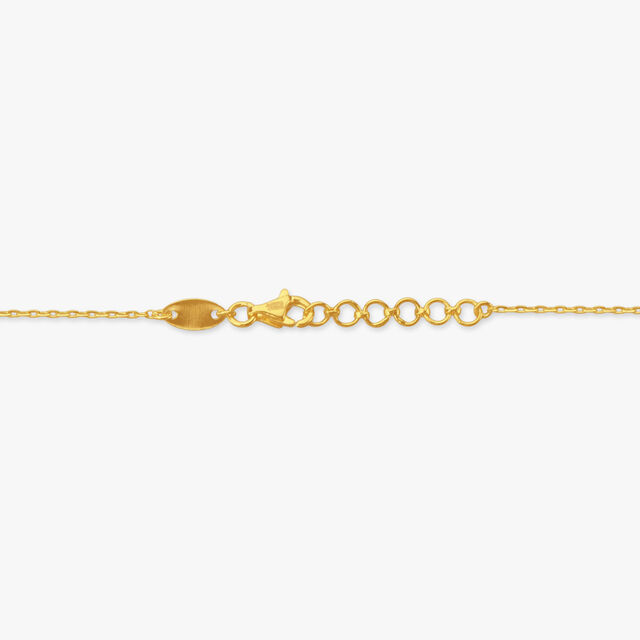 Graceful Loop Gold Pendant with Chain