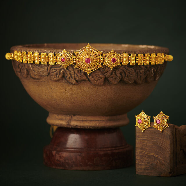 Glorious Dazzling Gold Necklace Set,,hi-res 