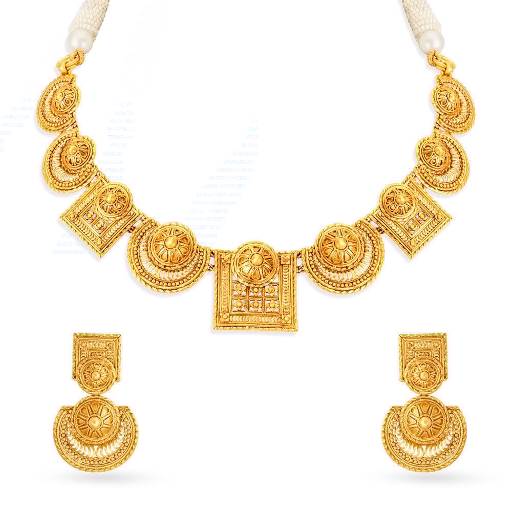 Buy Gold Necklace Set Online Tanishq USA