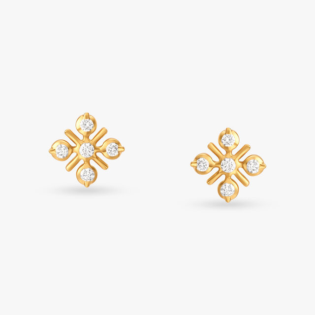 Enchanting Glamour Diamond Stud Earrings 
