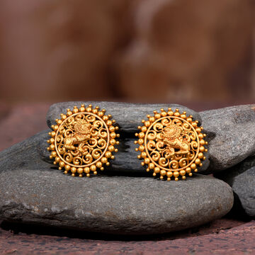 Mystique of Simhazhi Earrings