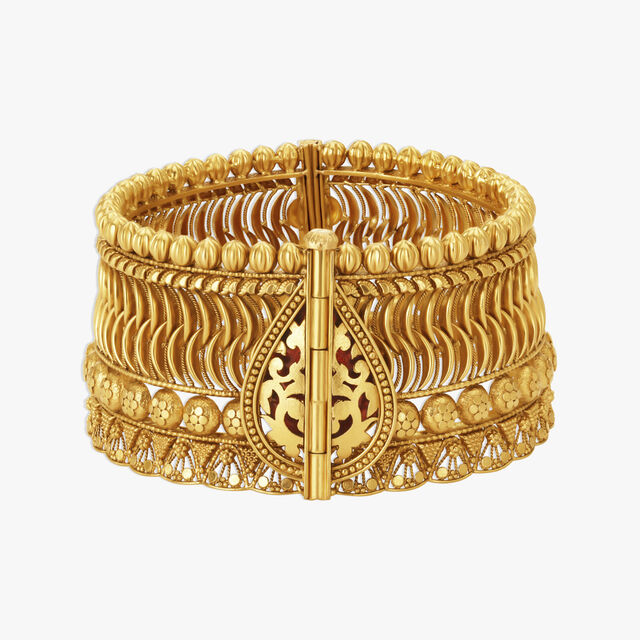 Heritage Kada with Gold Links and Jaali Work
