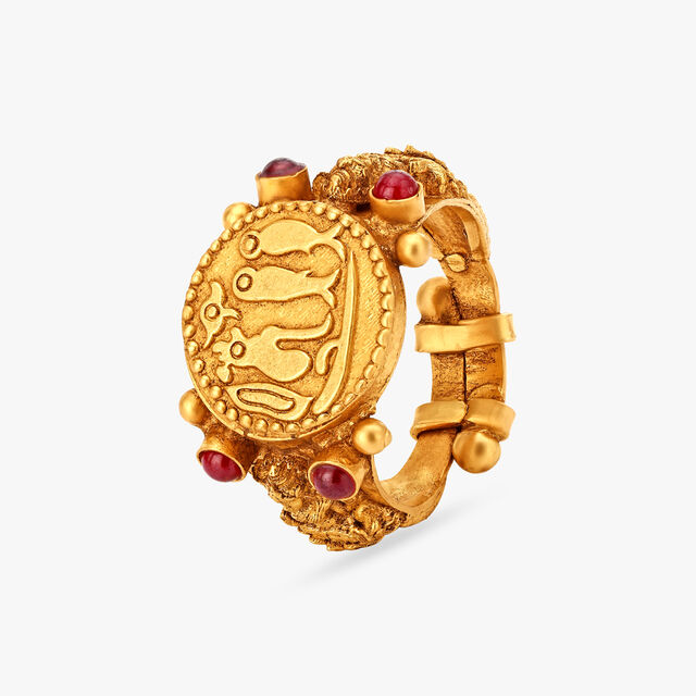 Karandhai Coin Signet Ring
