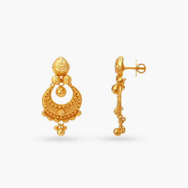 Ethereal Grandeur Gold Necklace Set 4
