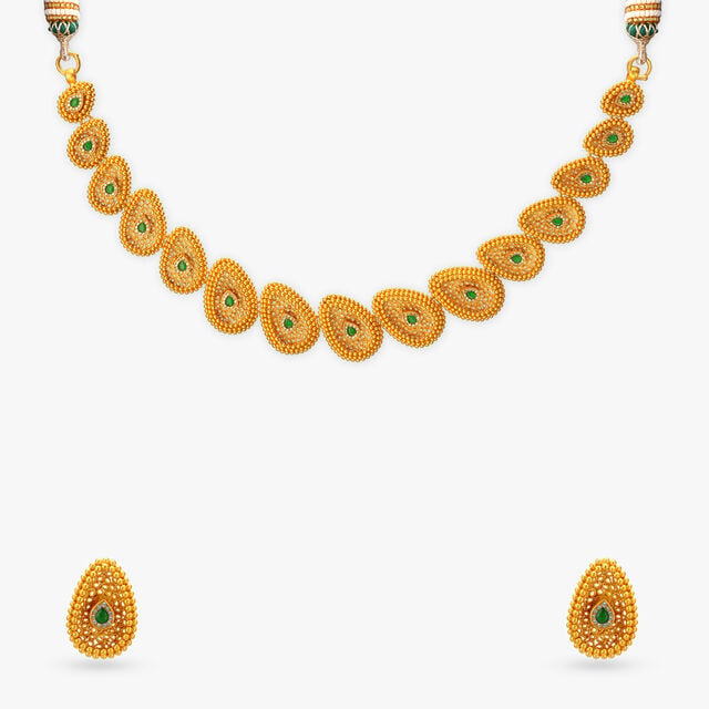 Tanishq 22KT Gold Necklace Set 