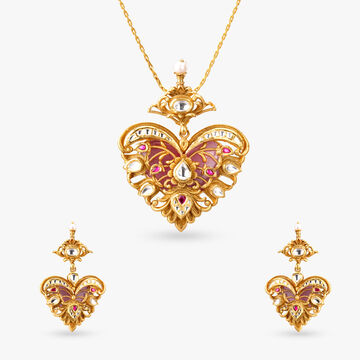 Graceful Majesty Gold Pendant and Earrings Set