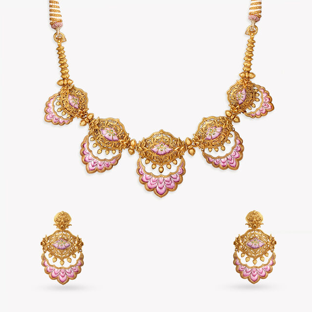 Lotus Pond Gold Necklace Set 2