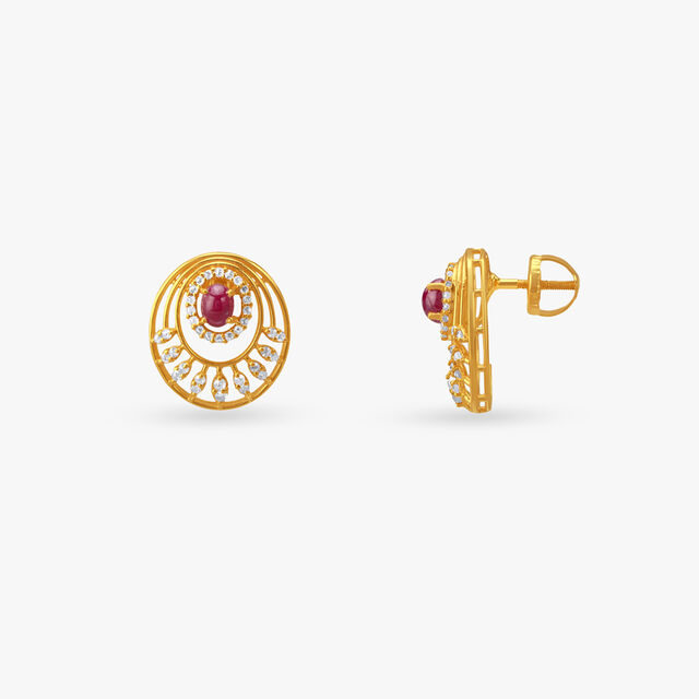 Tanishq 22KT Gold Pendant and Earrings Set 5