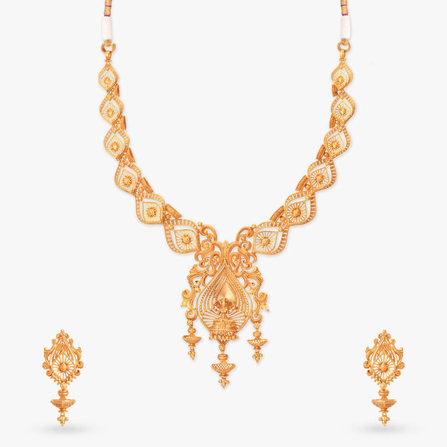 Aaradhyas Aura Gold Necklace set 