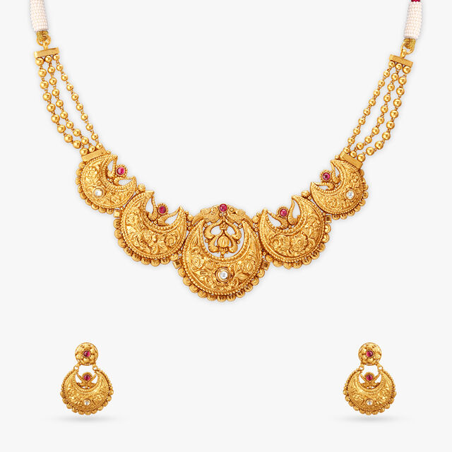 Tanishq 22KT Gold Necklace Set 