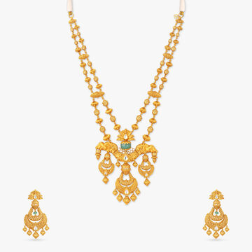 Wings of Valor Gold Necklace Set