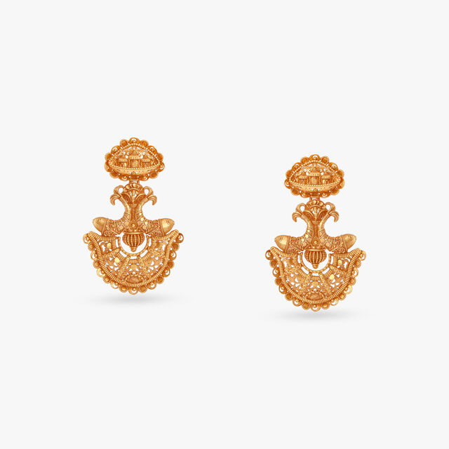 Tale of Tides Gold Necklace Set 3