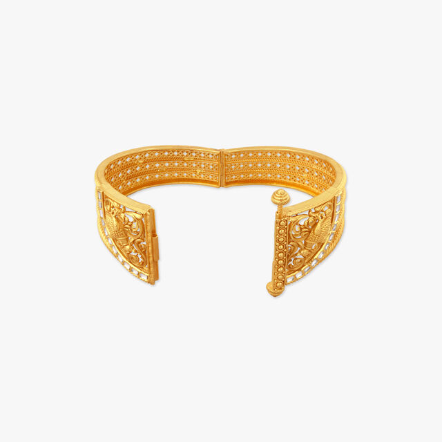 Regal Gateway Gold Bangle