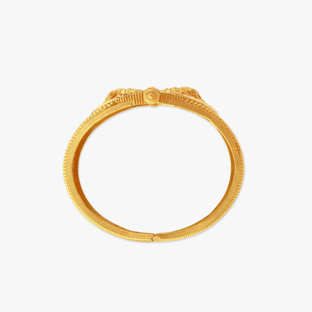 Regal Gateway Gold Bangle