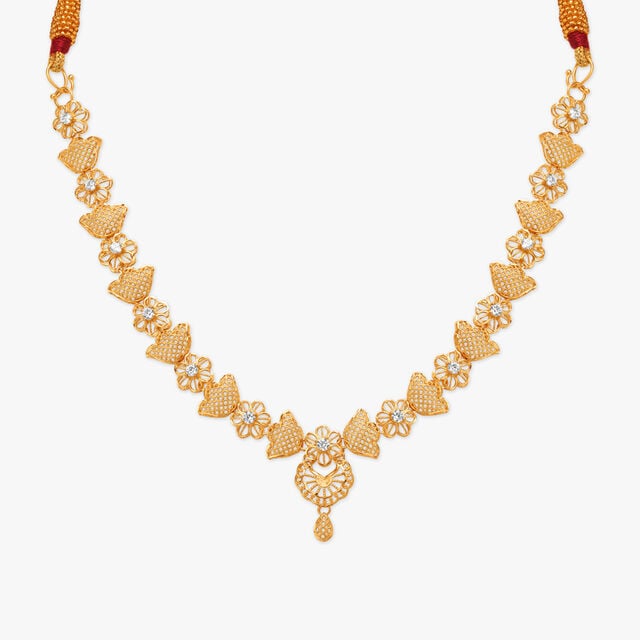 Traditional Floral Necklace Set