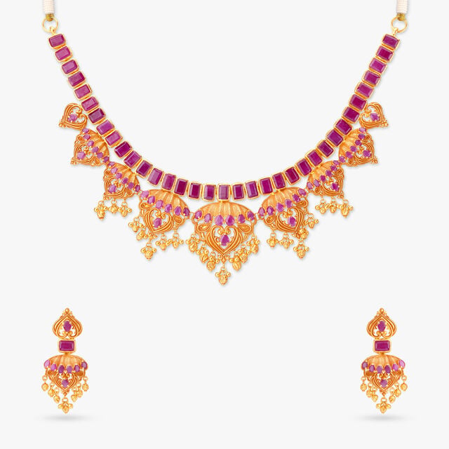 Floral Blaze Necklace set 