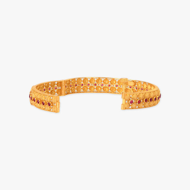 Blossom Gleam Gold Bangles