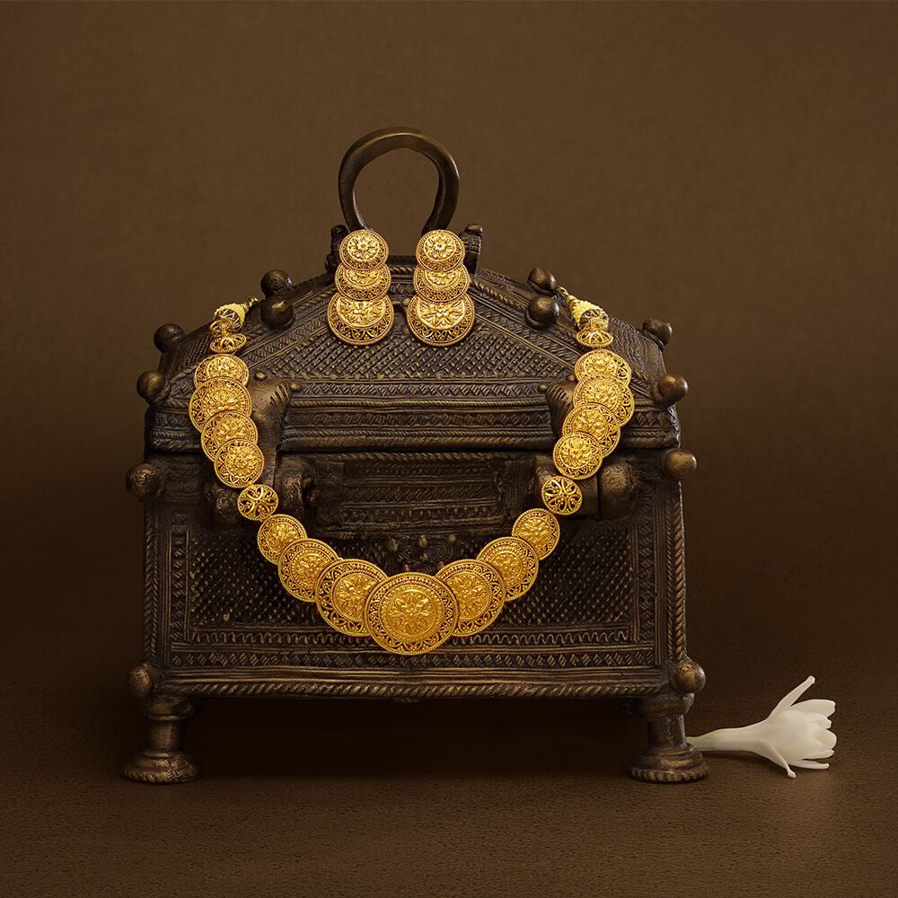 Best gold coin necklaces store