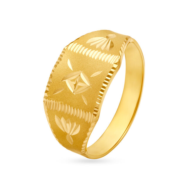 Captivating 22 Karat Yellow Gold Engraved Square Finger Ring,,hi-res