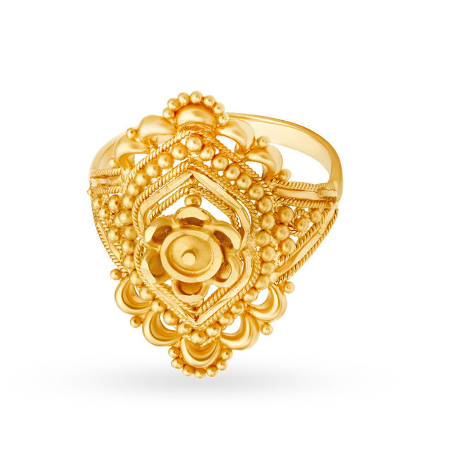 Exaggerated 22 Karat Yellow Gold Ring With Floral Centre 2