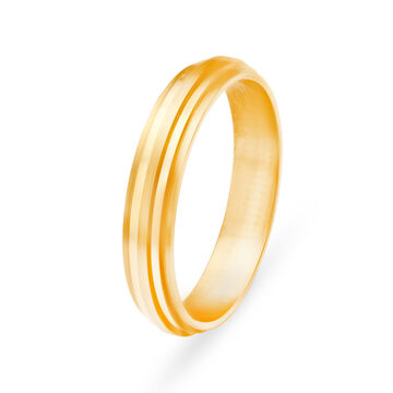 Exquisite 22 Karat Yellow Gold Sleek Geometric Ring