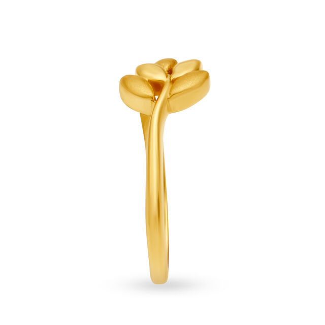 Glorious 22 Karat Yellow Gold Leaf Finger Ring,,hi-res