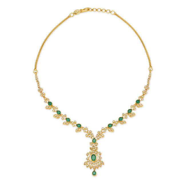Gorgeous Emerald Studded Gold Necklace 