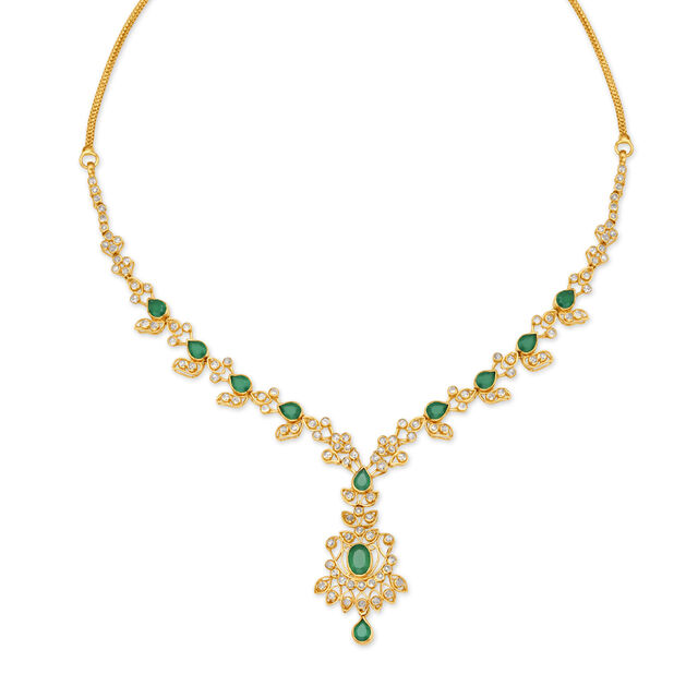 Gorgeous Emerald Studded Gold Necklace 2