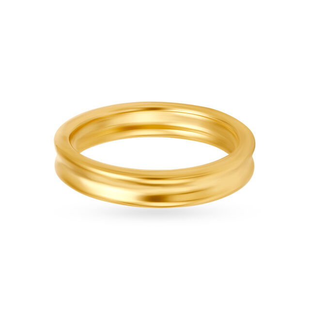 Classic 22 Karat Yellow Gold Finger Ring,,hi-res