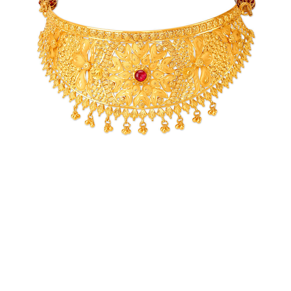 Buy Enchanting Gold Choker Necklace Set with Kolkata Work at Best Price Tanishq UAE