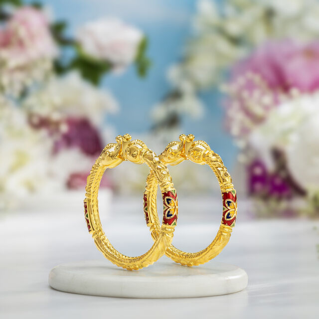 Resplendent Radiant Gold Bangles 