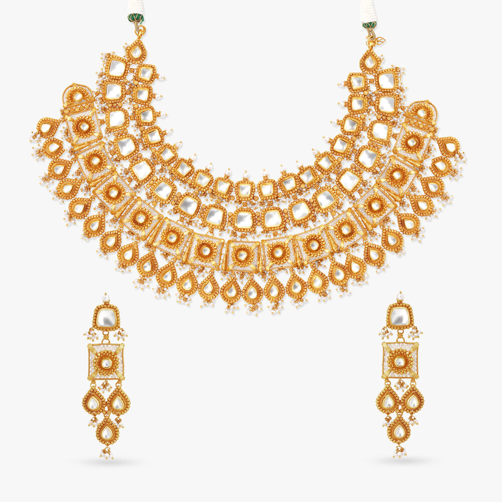 Tanishq jewellery set with price shop