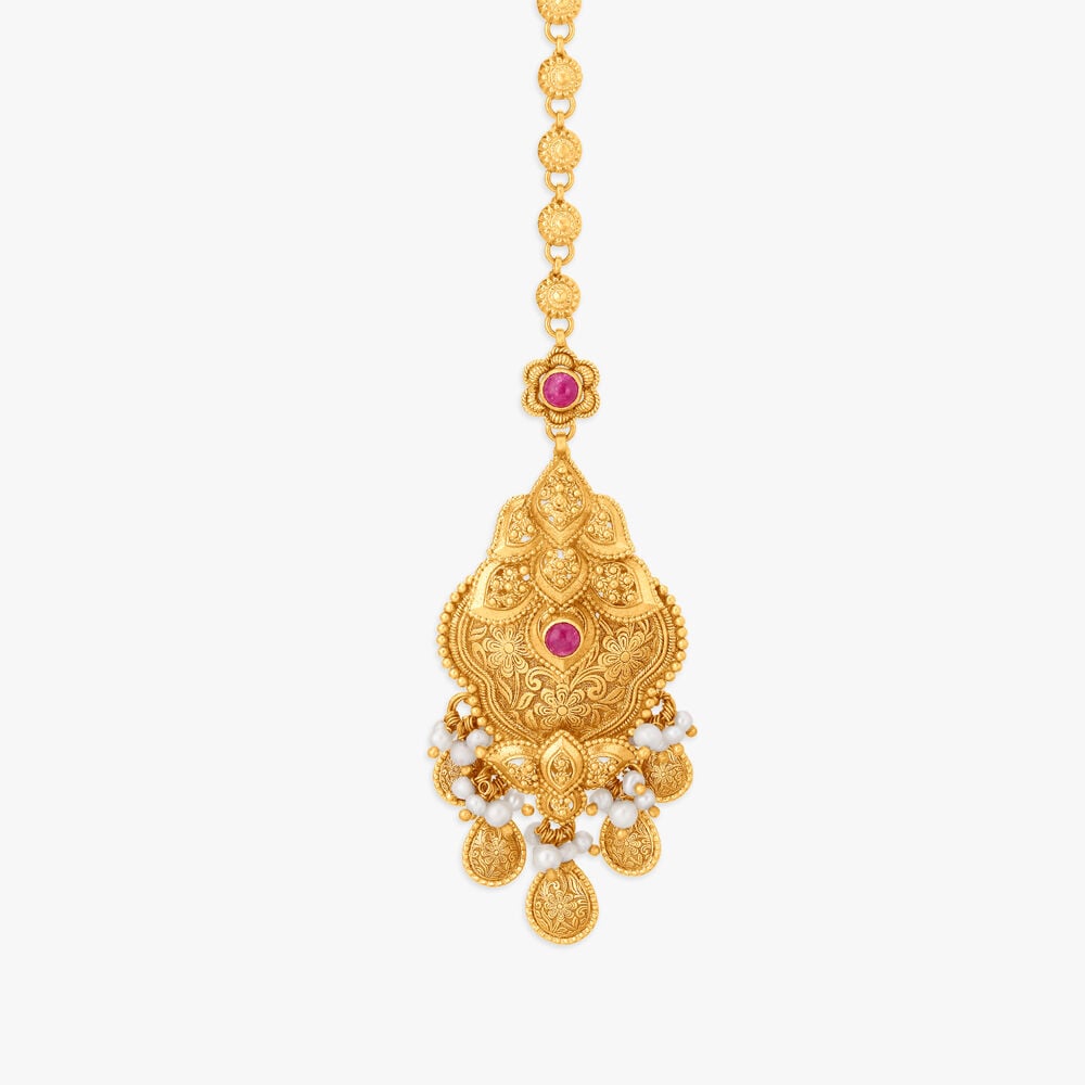 Tanishq maang tikka designs hot sale