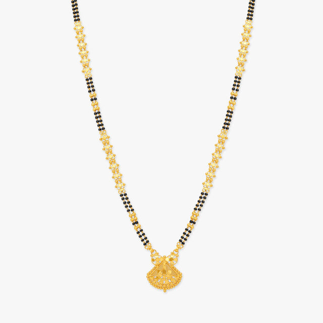 Enticing Gold Mangalsutra