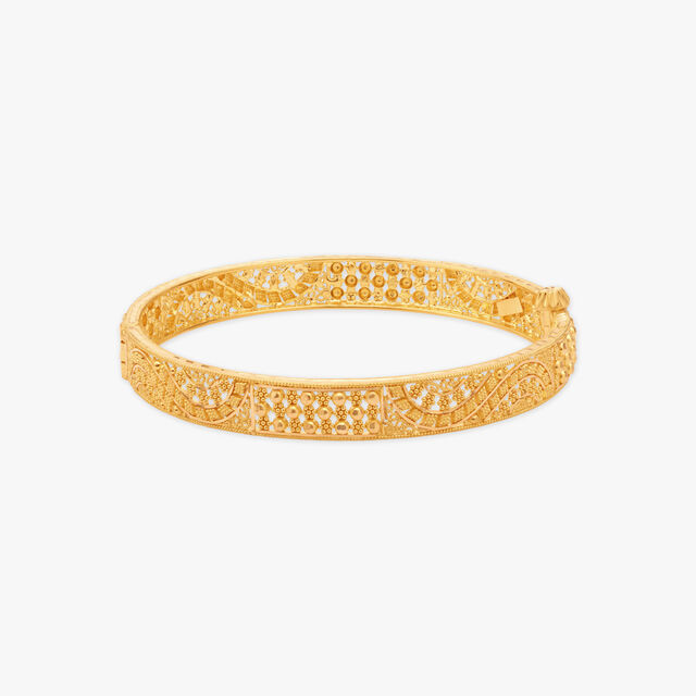 Elegant Gold Bangle 