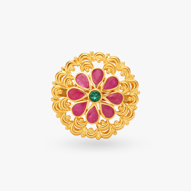 Vibrant Gold Finger Ring 3